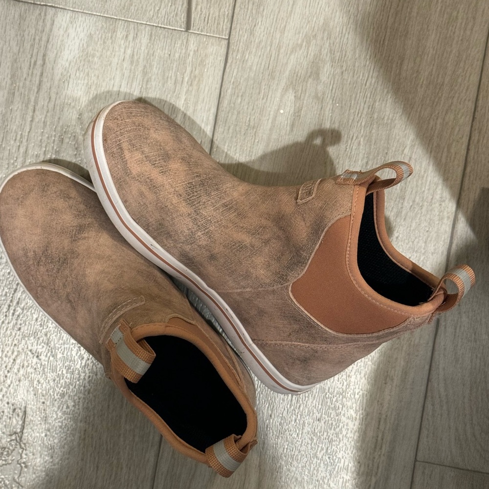 Women’s XtraTuf